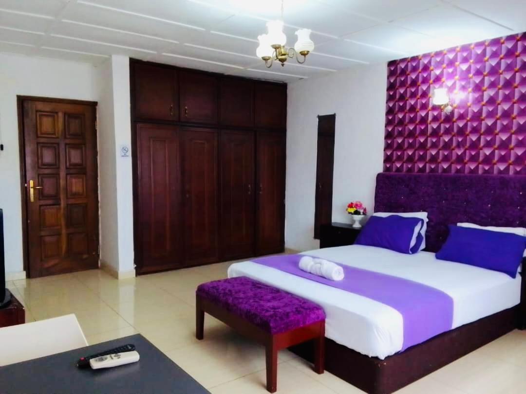 Zunox Guest House Φρίταουν Εξωτερικό φωτογραφία