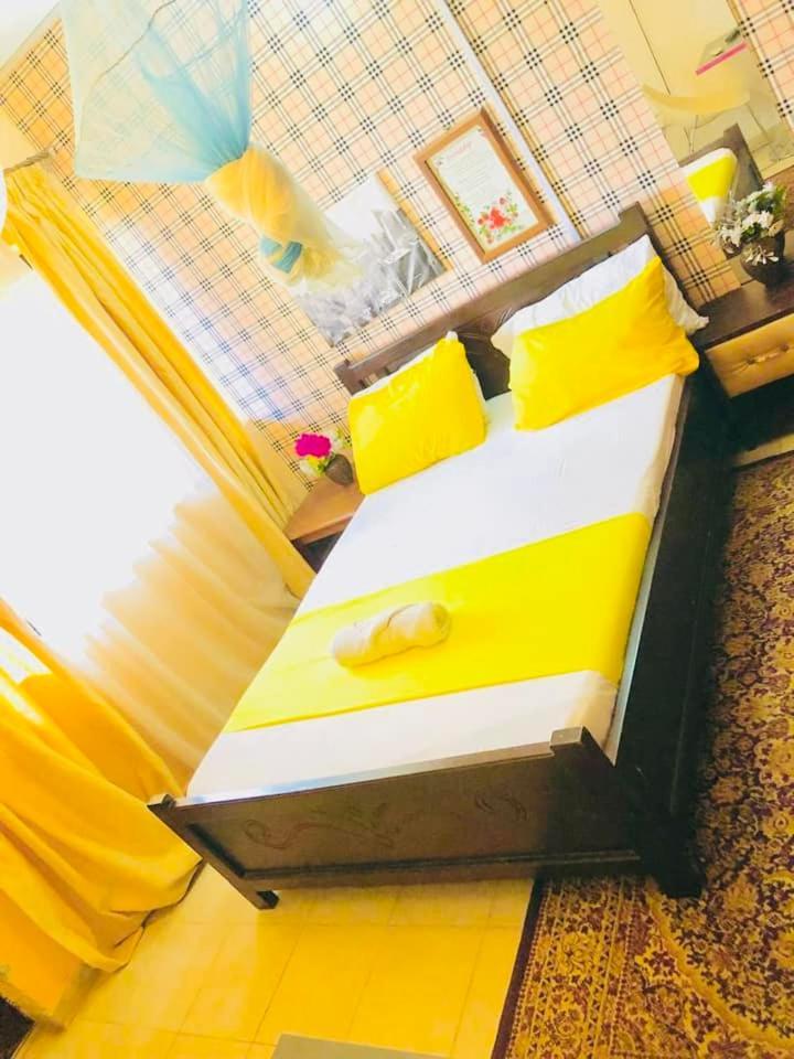 Zunox Guest House Φρίταουν Εξωτερικό φωτογραφία